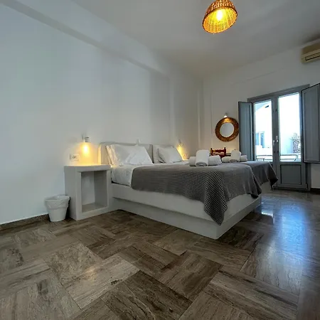 George Karterados (Santorini)