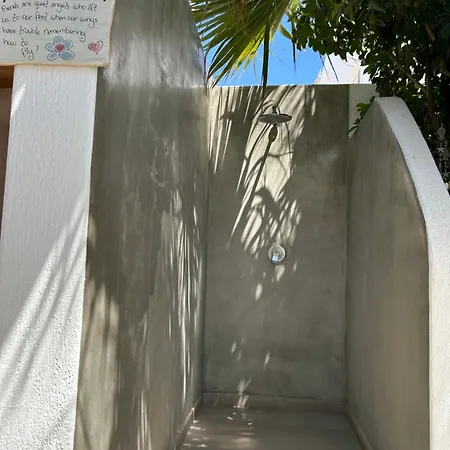 George 3* Karterados (Santorini)