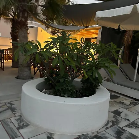 Guest house George Karterados (Santorini)