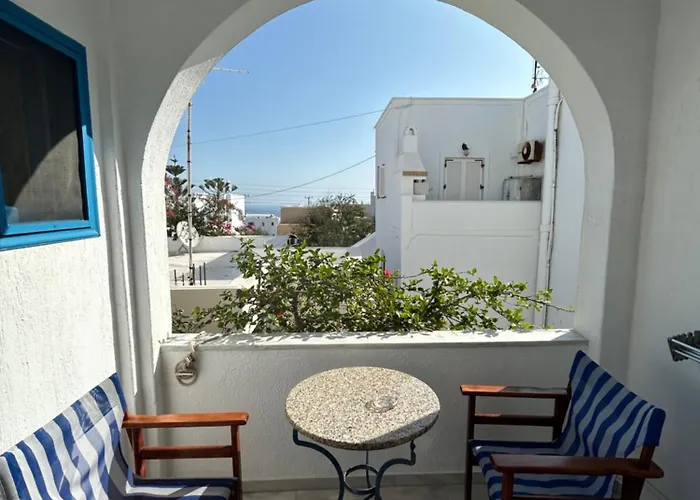 George Affittacamere Karterados (Santorini)