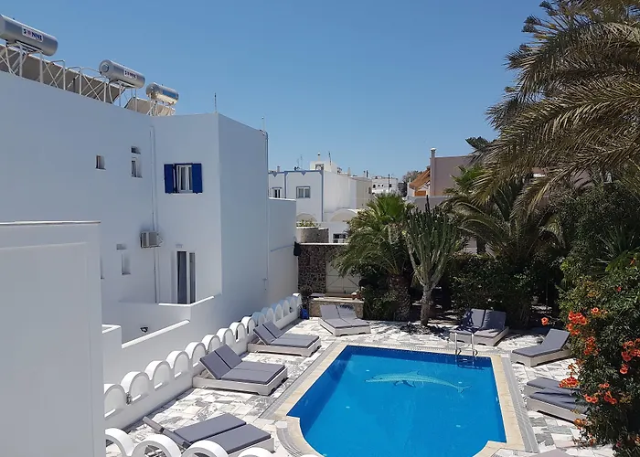 George 4* Karterados (Santorini)