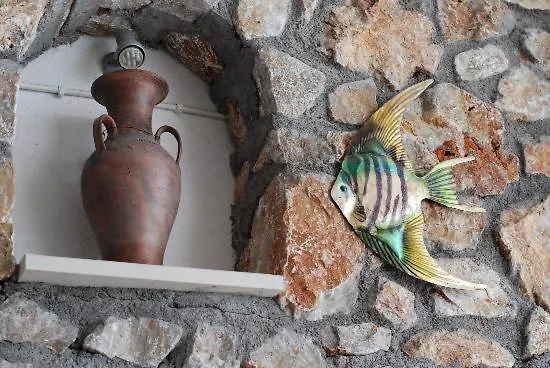 George 4* Karterados (Santorini)