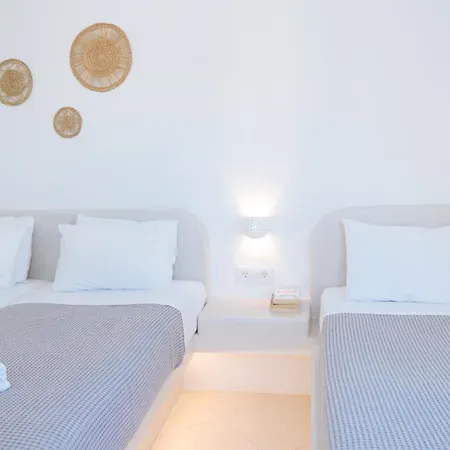 George Gasthuis Karterados (Santorini)