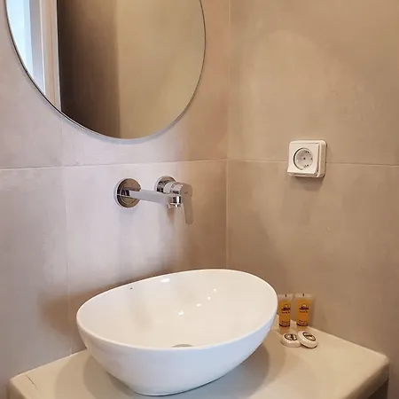 George Karterados (Santorini)