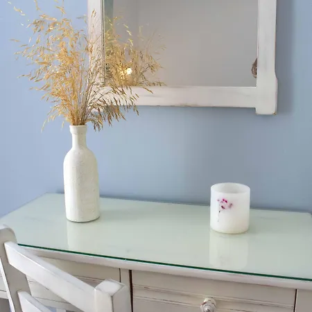 George Karterados (Santorini)