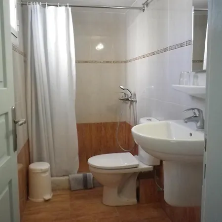 George Karterados (Santorini)