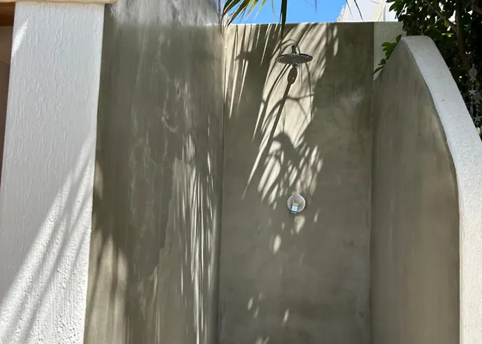 George 4* Karterádos